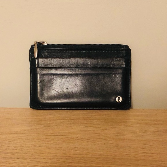 Unisex Black leather Waterford credit card & change wallet - Picture 11 of 14